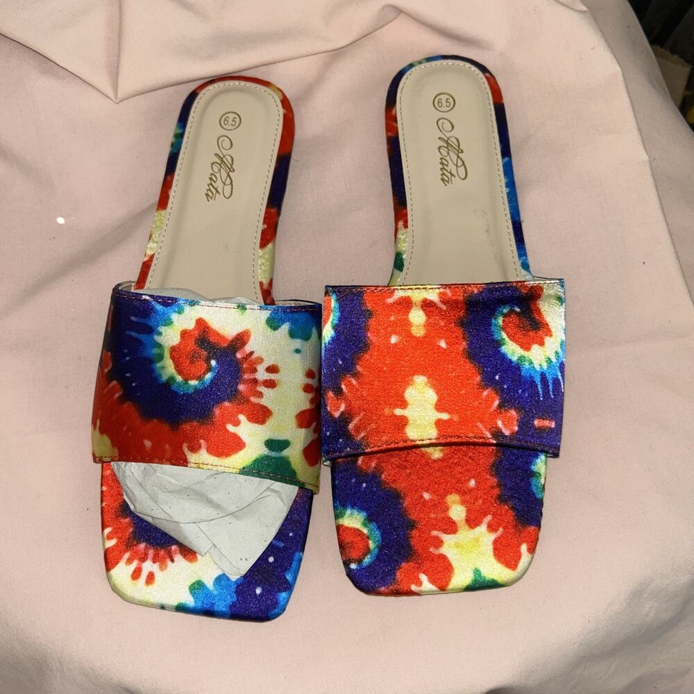 Women’s Rainbow Tie Dye Shoes Mata 6 1/2 New